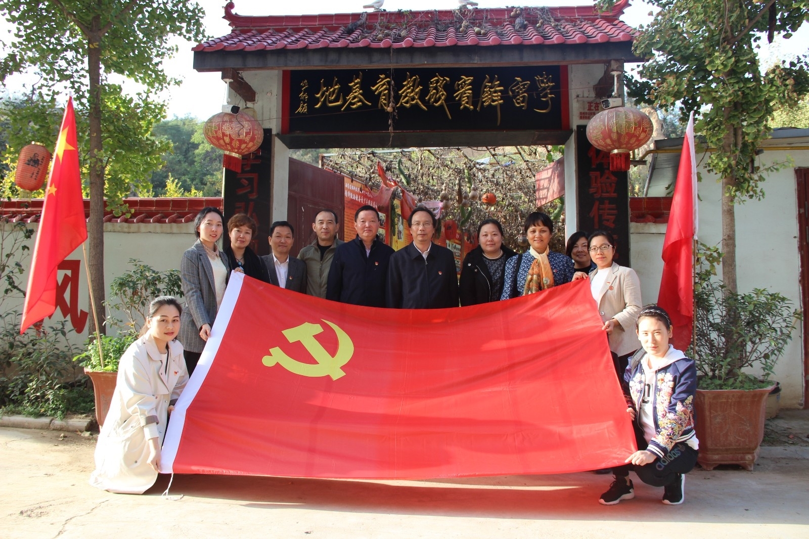 封面.JPG 封面.JPG