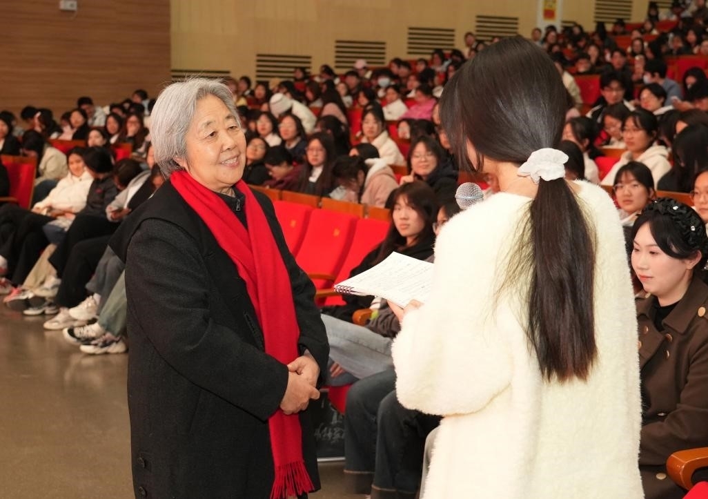 新闻2.jpg 新闻2.jpg