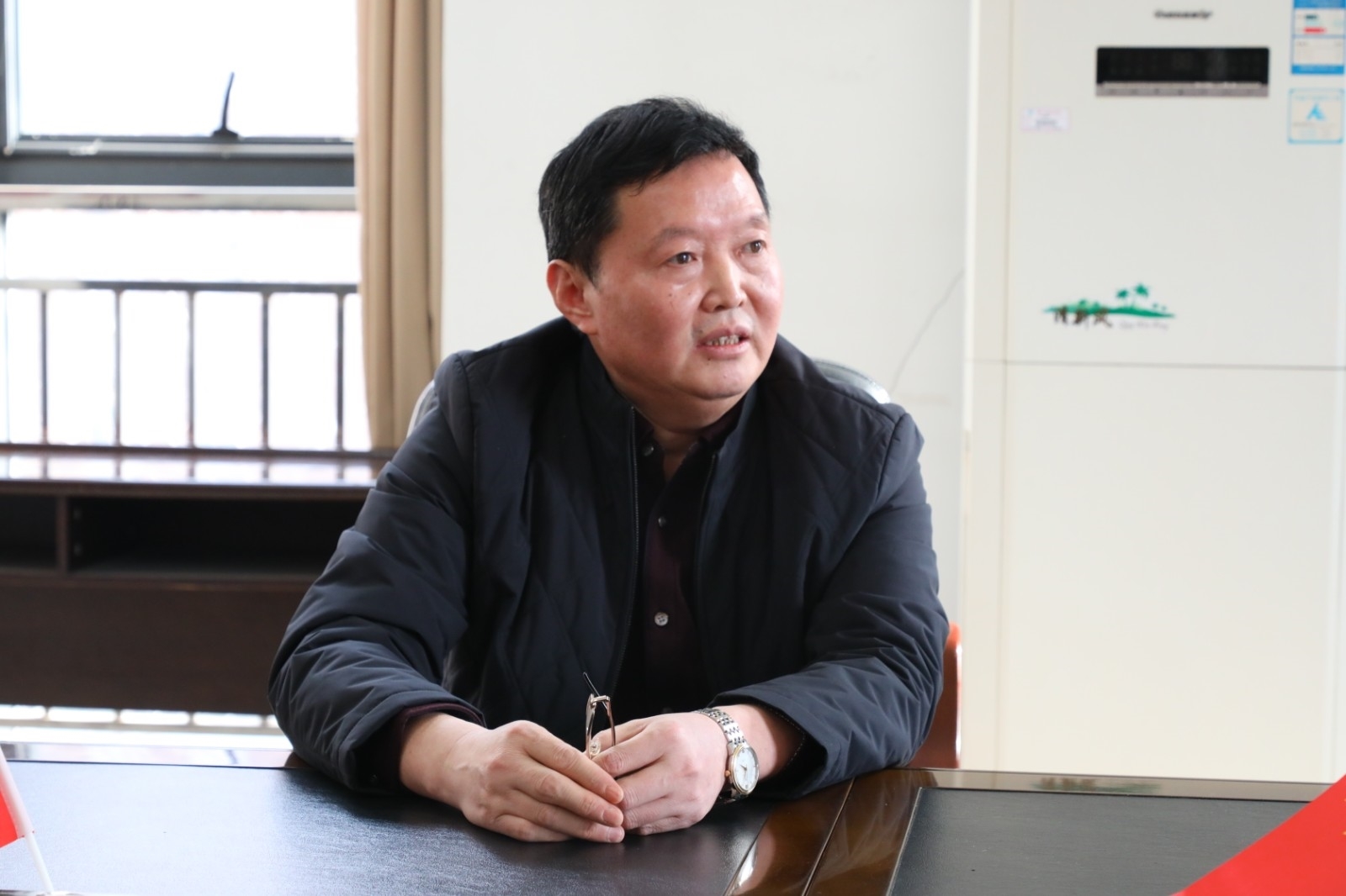 郑斌处长.jpg 郑斌处长.jpg