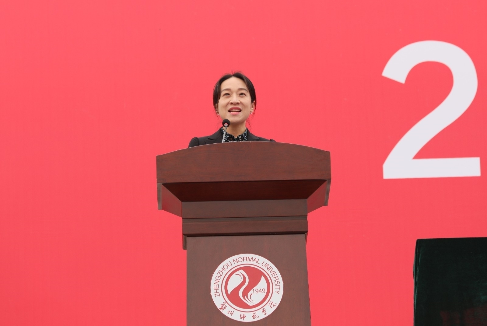 开学典礼4.JPG 开学典礼4.JPG