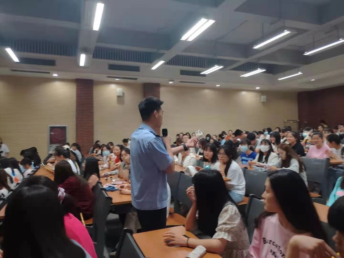 微信图片_20210525084642.jpg 微信图片_20210525084642.jpg